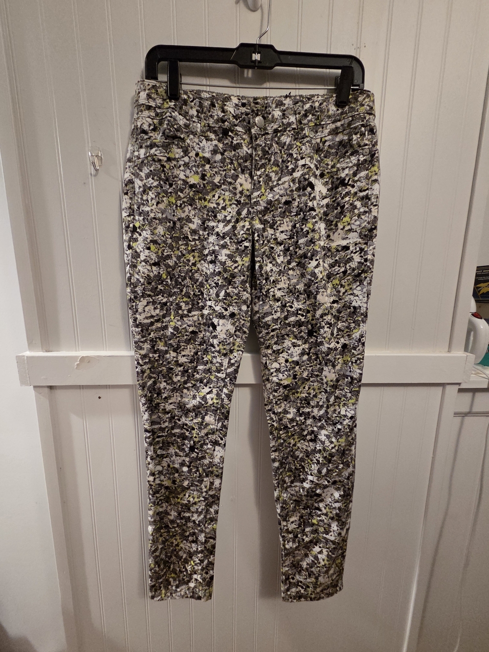 0Simply Vera Vera Wang Women's Patterned Chinos in Black, Gray & Green